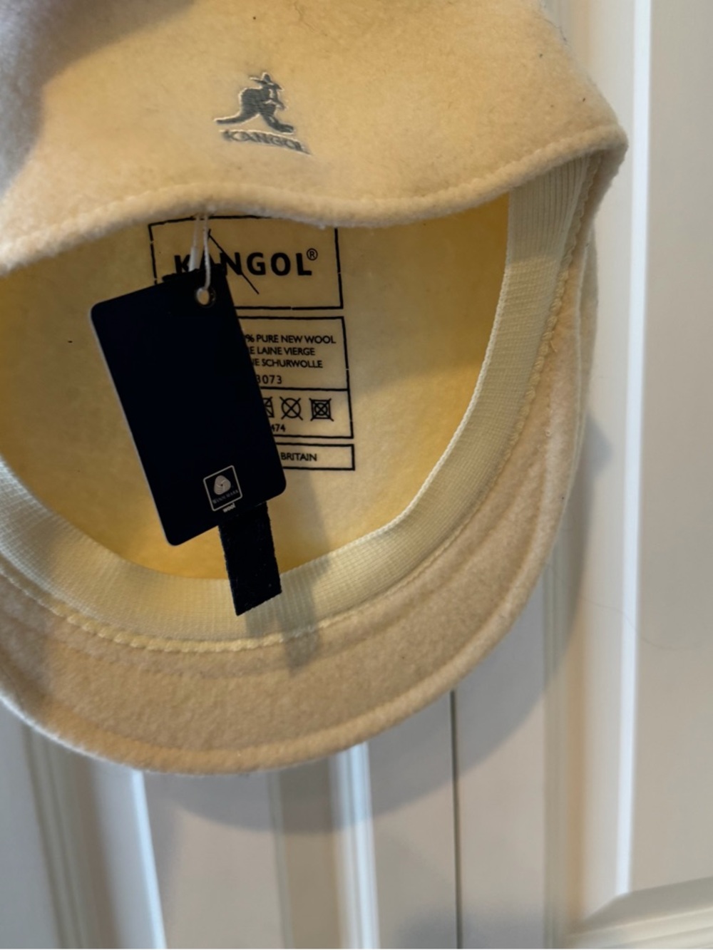 Kangol The Wool 504 is the iconic, original Kangol® Cap. - Picture 10 of 10